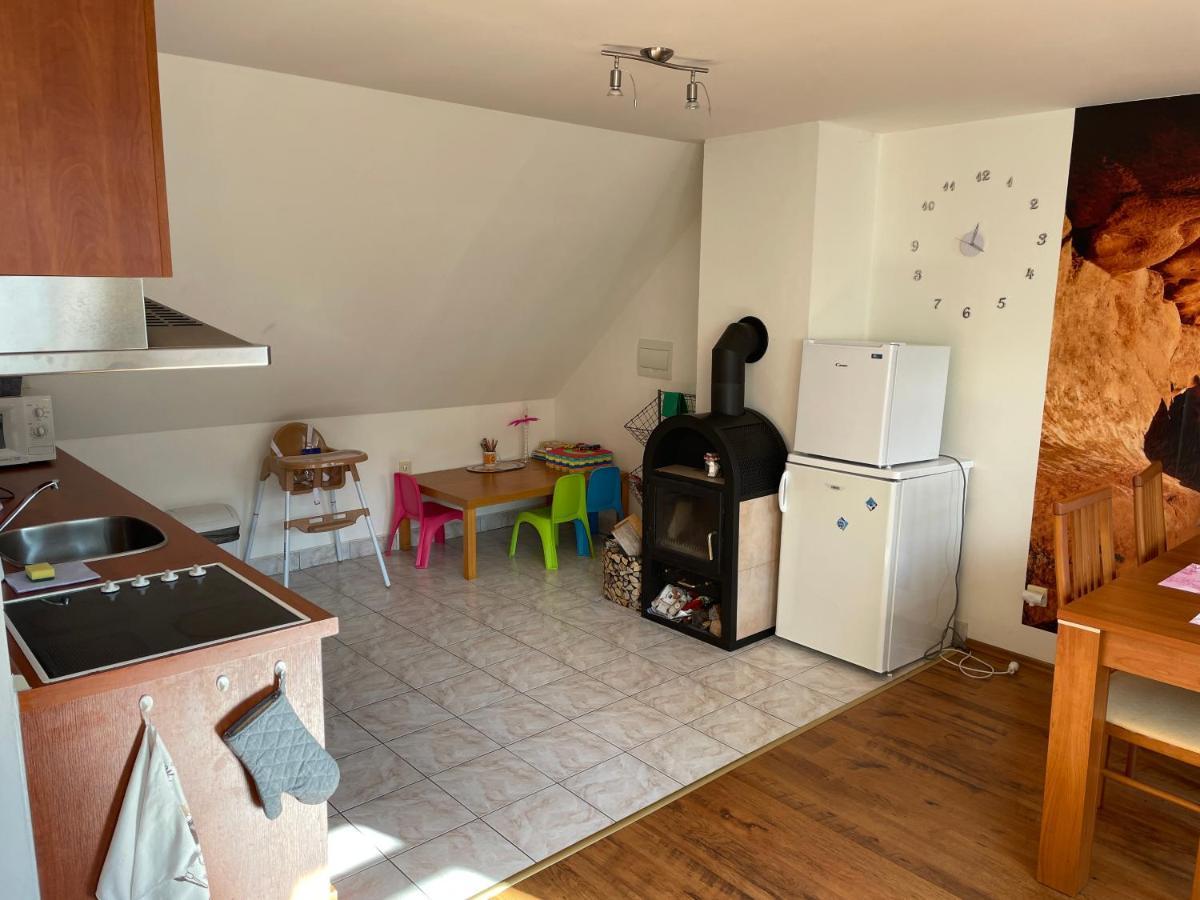 Apartman Beruska Krelovice Luaran gambar